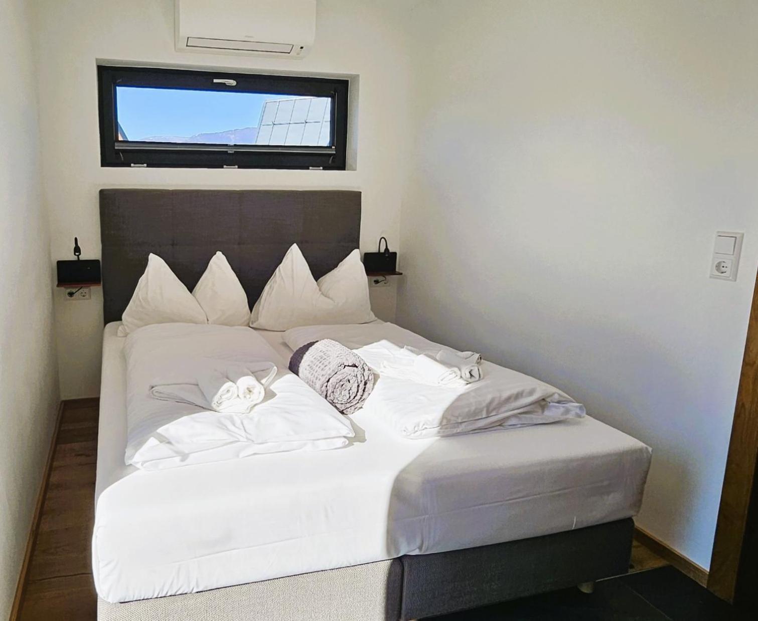 Mountains & Lakes - Chaletdorf & Appartements Villach Luaran gambar